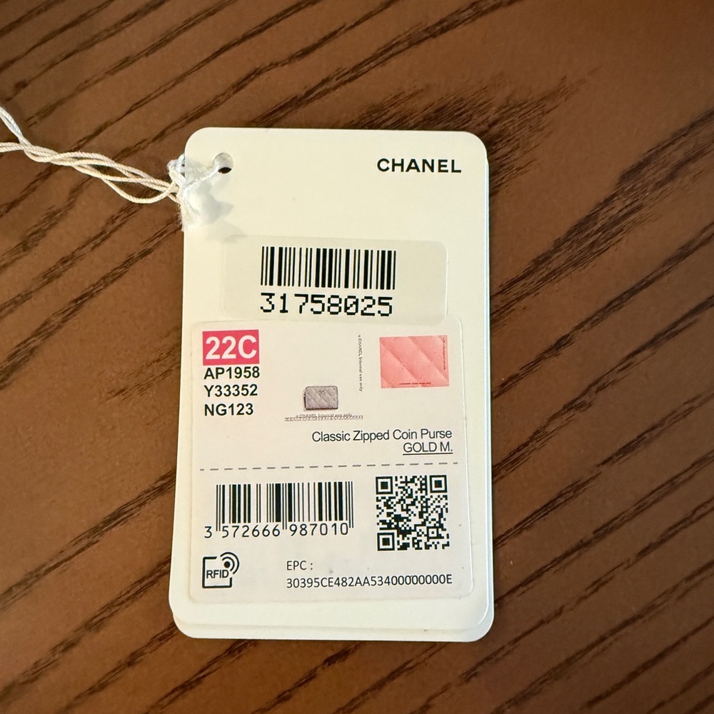 Authentic Chanel Pink Wallet - Picture 7 of 8